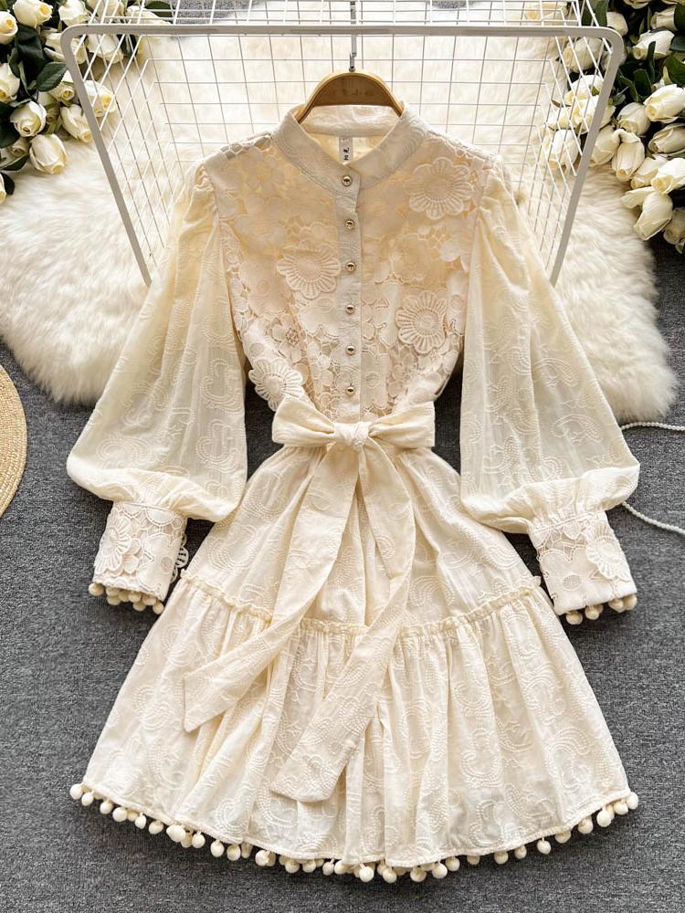 

Casual Dresses Autumn Women Beige Lace Dress Female Elegant Single Breasted Lantern Long Sleeve High Waist Bandage Vestidos Luxury Party Rob