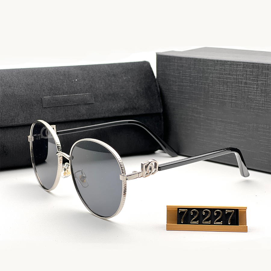 

Designer Sunglasses Classic Metal Frame Glasses Sunglass for Woman Man Sun Glass Adumbral 6 Color Option