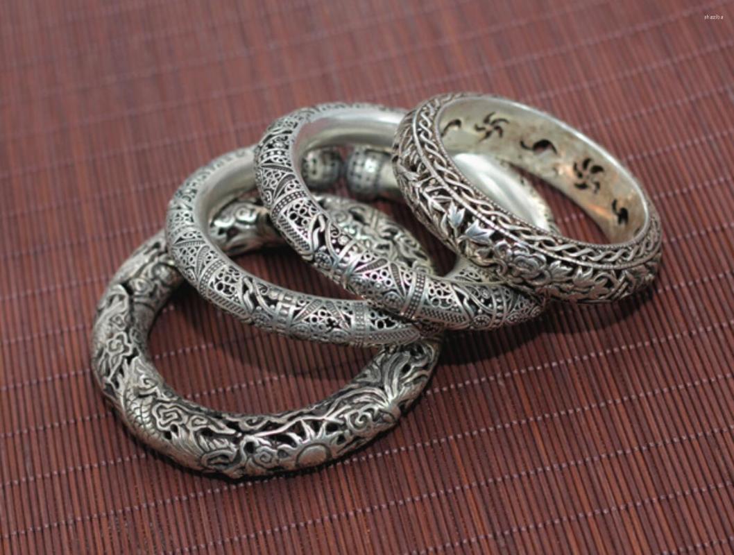 

Bangle Guizhou National Style Carved Dragon Phoenix Bracelet With Retro Accessories Miao Silver Hollow Thick Round