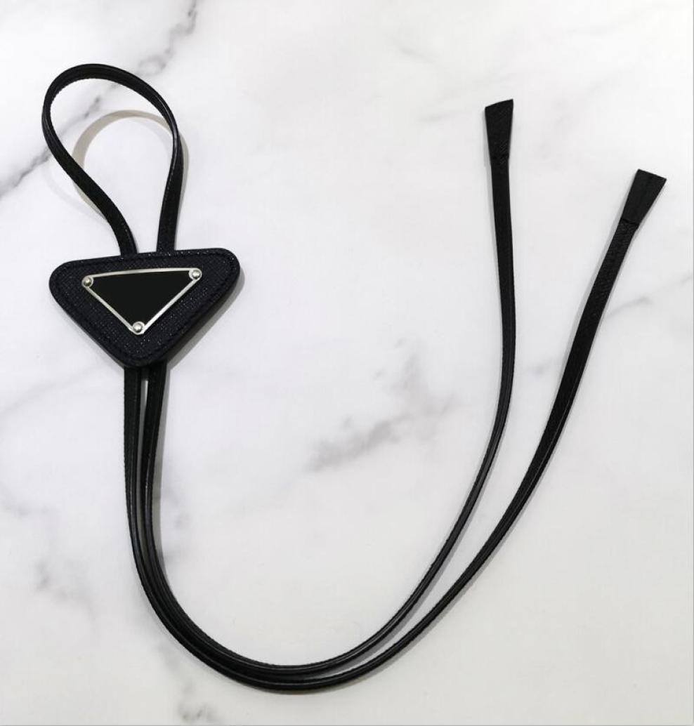 

4 Colors Mens Women Designer Ties Fashion Leather Neck Tie Bow For Men Ladies With Pattern Letters Neckwear Fur Solid Color Neckti9812878