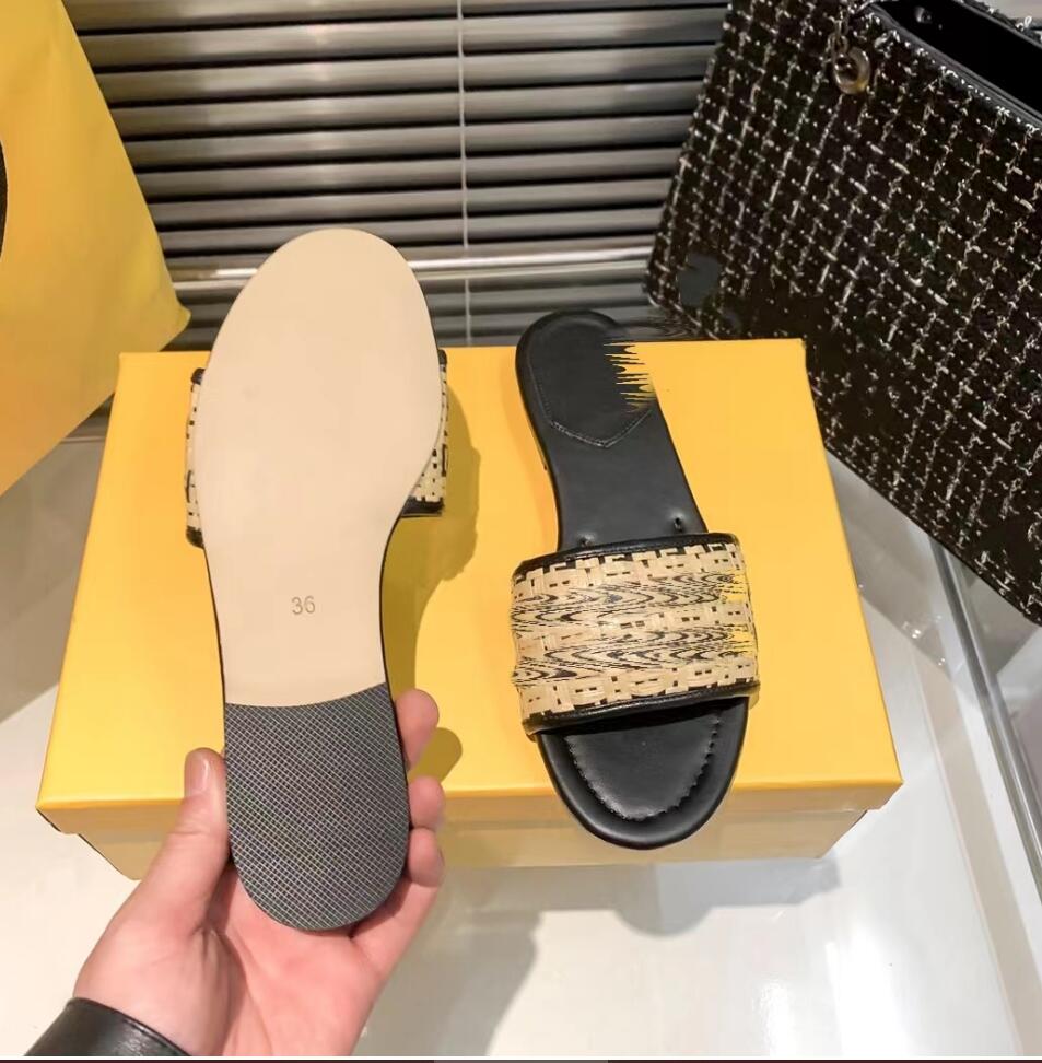 

Summer Flat Slippers Straw Weave Letter Women New Style Slipper Designer Leisure Outdoor Sandbeach Shoe Slipper Fashion Classic Women Flat Bottom Sandals, Brown