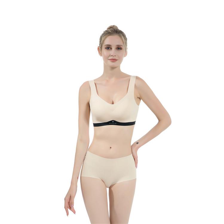 

Bras Traceless Underwear For Girls Without Underwire Sports Vest Type Bra Thin One Piece Skin Soothing BraBras