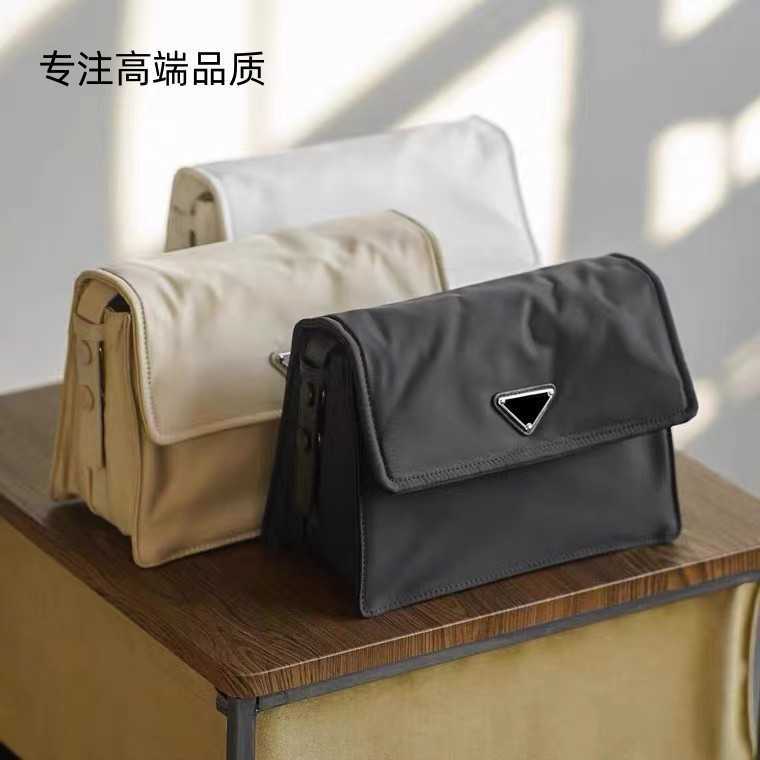 

Designer Luxury Prade Bags For womens Handbags Pink Strap Crossbody Vintage Prads The Totes Bag Purses Multicolour Pradity 3-in-1 Nylon Wallet zhouzhoubao123 UNR5, Black2