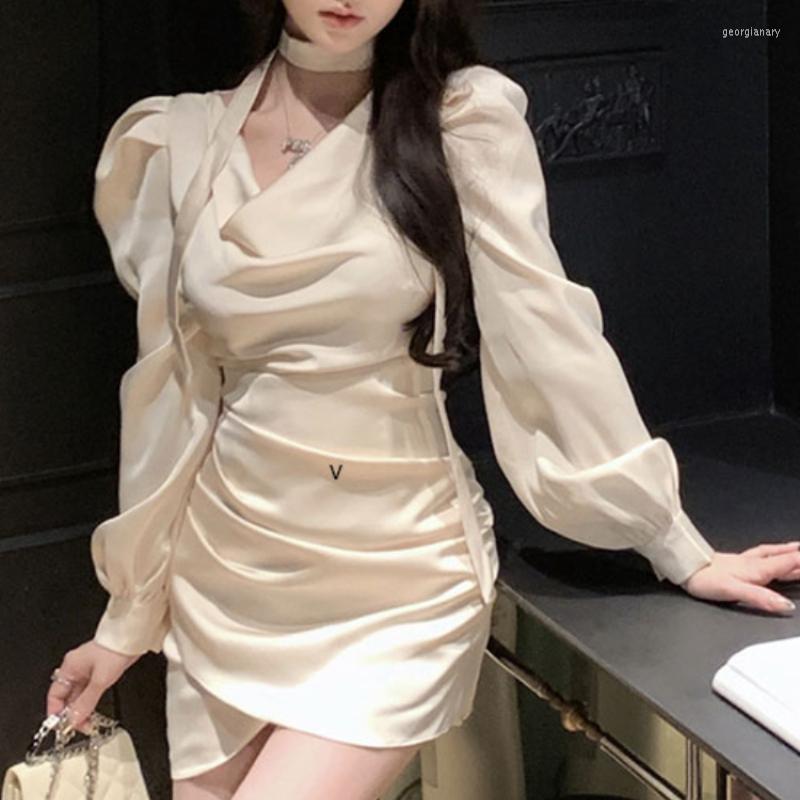 

Casual Dresses Women Autumn 2023 Korean Style Tight-fitting Puff Long-sleeved Retro Pleated Dress Slim With Scaf, Beige