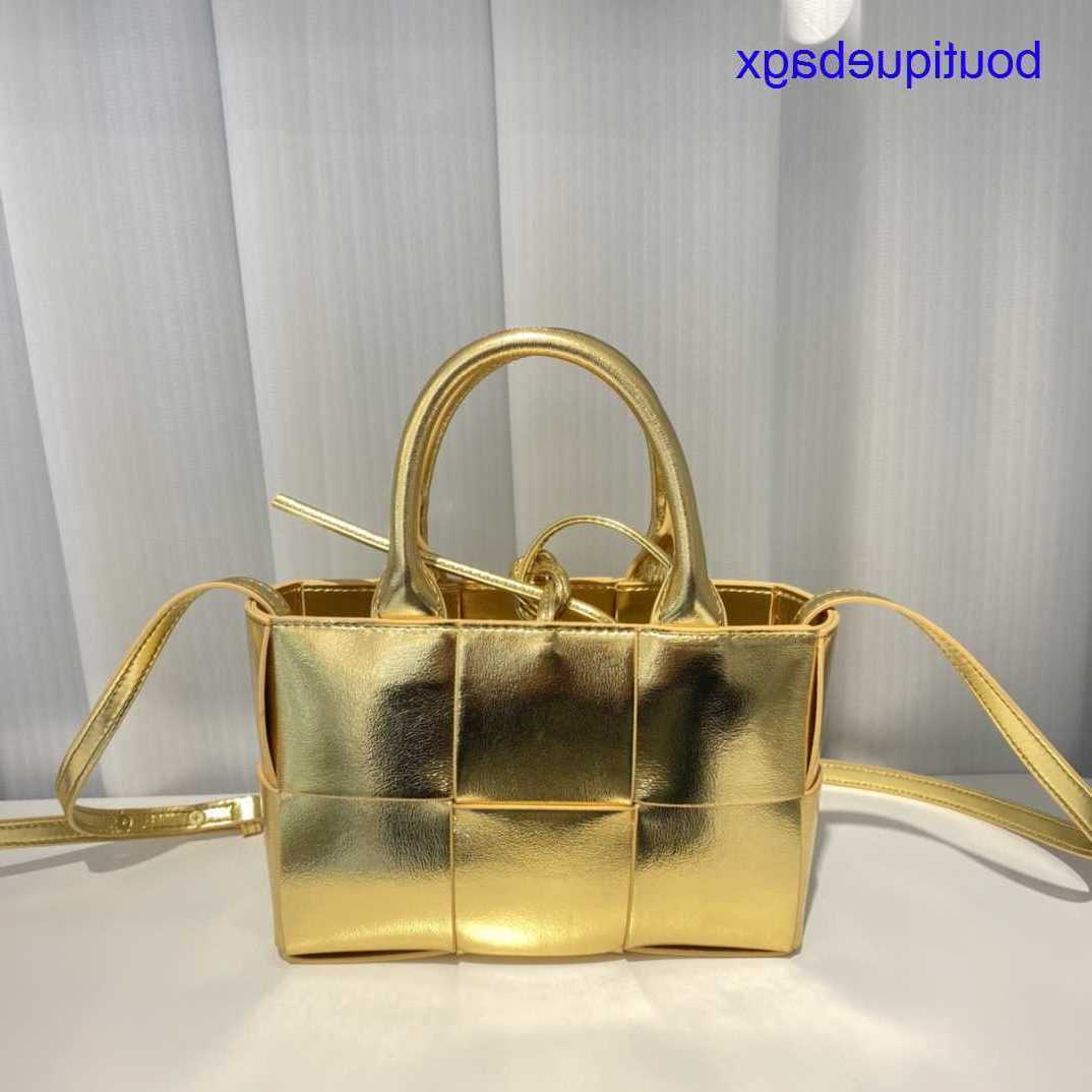 

Luxury Bottegss Venetss Arco Evening Bags online store mini woven tote bag 2023 fashion high new sense shoulder cross-body leather With logo I5BE, Black5