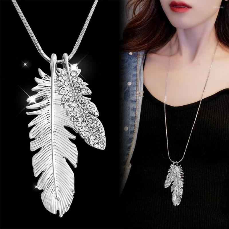 

Pendant Necklaces Meyfflin Vintage Long For Women Crystal Feather Choker Pendanst Fashion Sweater Chain Jewelry Collier
