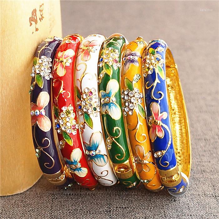 

Bangle Butterfly Flower Chinese Cloisonne Rhinestone High Quality Enamel Ladies Hard Bracelet Colorful Fashion Jewelry Gifts