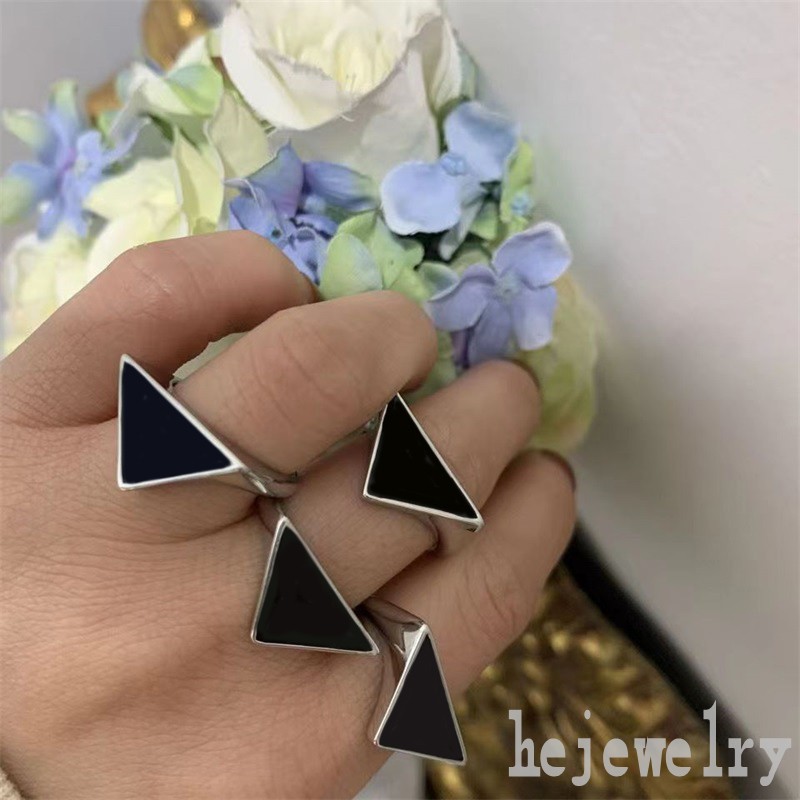 

Black designer rings for women triangle have men ring 925 silver plated stainless steel finish enamelled letters engagement Ring punk adjustable ZB040 F23