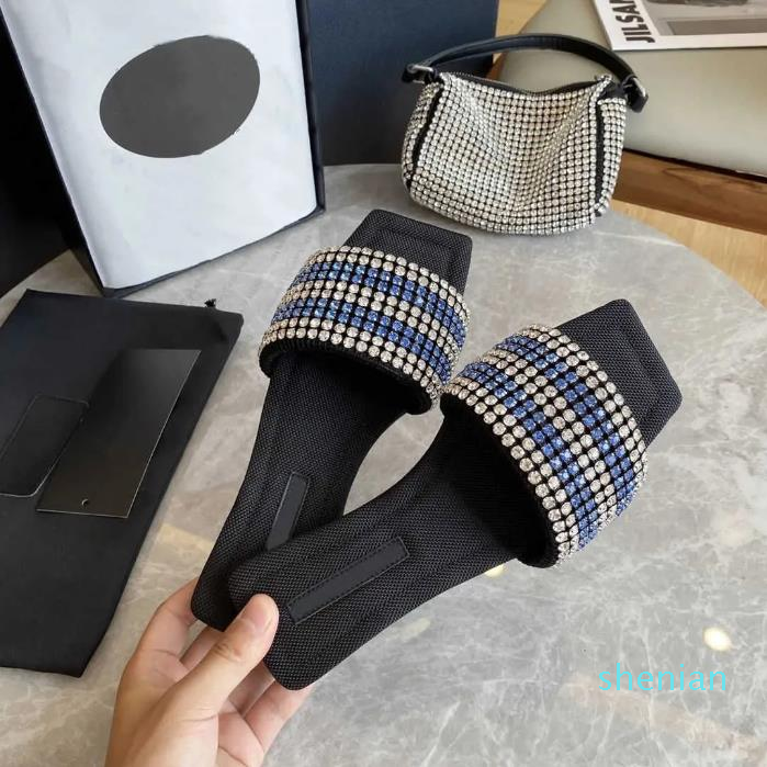 

Designer Shiny grain flat slippers Women beading sandals flip flops ladies hotels pool Slipper beach slide slippers spring summer autumn sandal, White