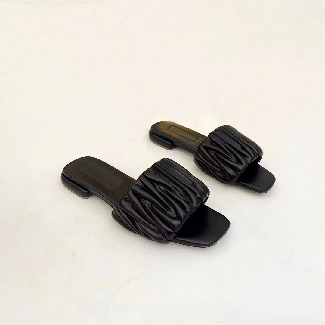 

Women Slippers Summer Ladies Hollowed Sandals Pattern Flops Loafer Fashion Tories Slides Rubber Outdoor Beach Shoes, Pink