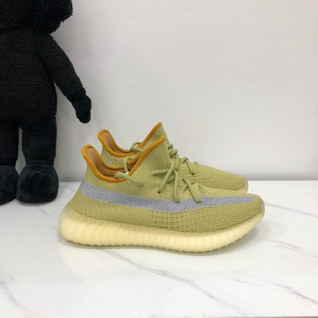 

Large 36-48 Luxury Mens and Womens Running Shoe Kanyes Onyx Bone Lemon Beluga Reflective Salt Carbon Hyperspace MX Rock Bred Knitted Runner Shoe Training Shoe yeezzys