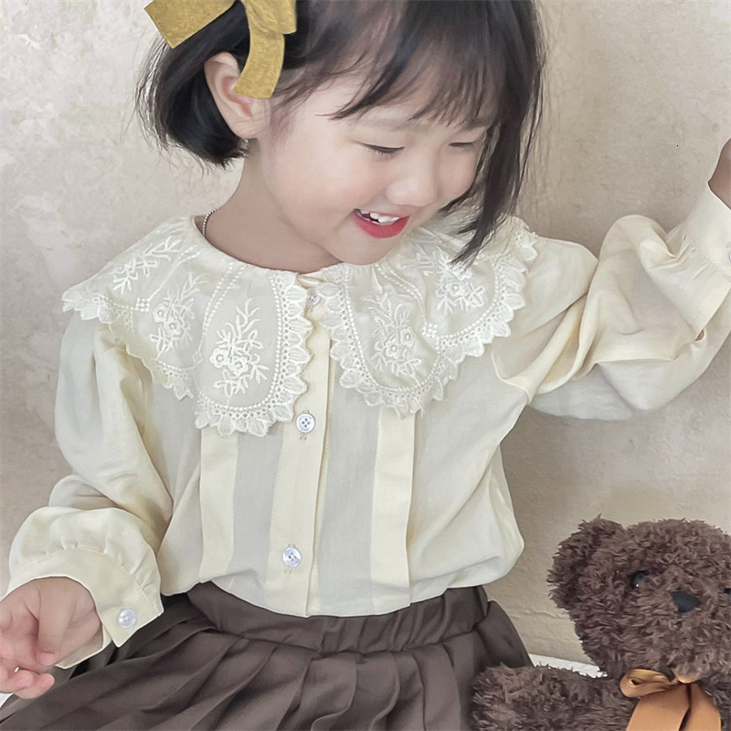 

Kids Shirts Soft Breathable Girls Blouse Fall Petal Collar Kids Lace Shirt Vintage Princess Girls Children Tshirt Baby Coat Outwear Tops 230317, Beige