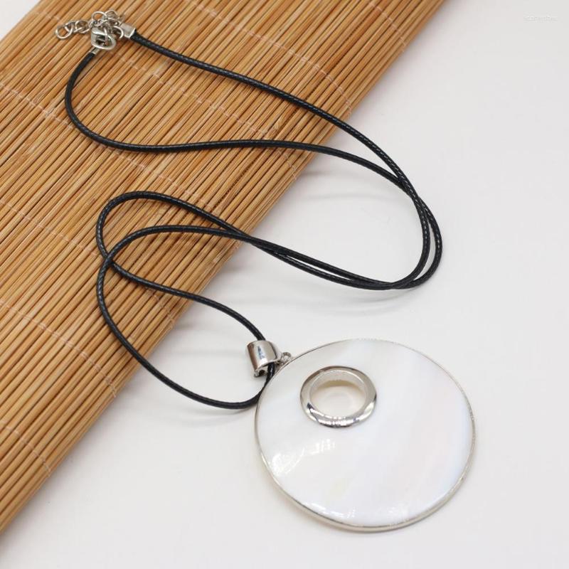 

Pendant Necklaces Necklace White Round Natural Shell Alloy Comfortable To Wear For Women Men Beads Quartz Jewelry Gifts Souvenirs Wedding