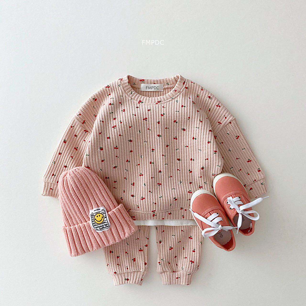 

Clothing Sets Toddler Kids Waffle Cotton Clothes Set Many Fruits Print Sweatshirt Casual Pants 2pcs Boys Suit Baby Girl Outfits 230317, Pink