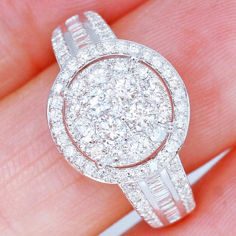 

Wedding Rings Luxury Female White Crystal Stone Ring Charm Silver Color Hollow For Women Dainty Round Zircon Engagement RingWedding