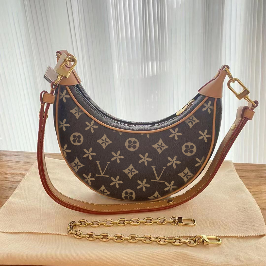 

Luxurys Designers LOOP half moon Shoulder bag leather Clutch bag M81098 latest loop hobo handbag Women tote crossbody Bag men two shoulder straps Metal fitting Totes, M0nogram