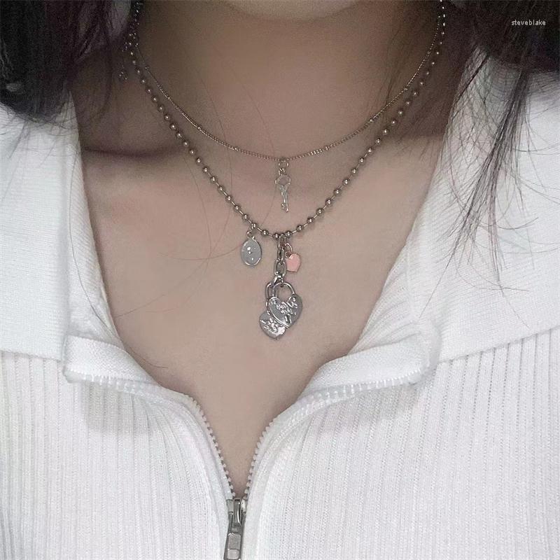

Pendant Necklaces 2023 Vintage Fashion Heart For Women Silver Color Multi-layer Chain Geometric Lock Necklace Aesthetic Jewelry