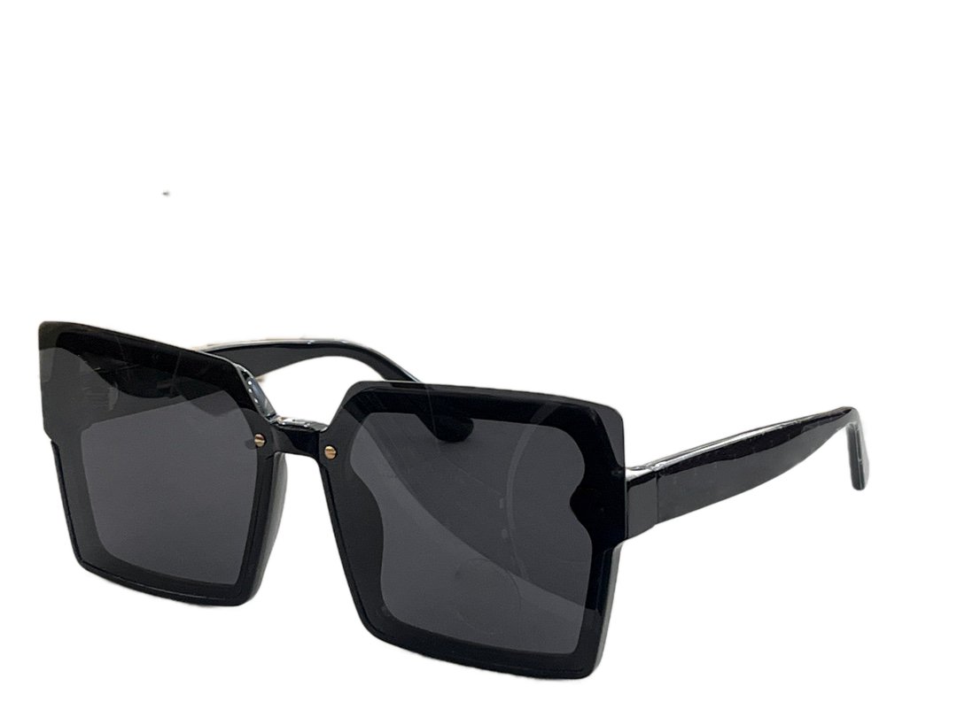 

Womens Sunglasses For Women Men Sun Glasses Mens Fashion Style Protects Eyes UV400 Lens With Random Box And Case 7752