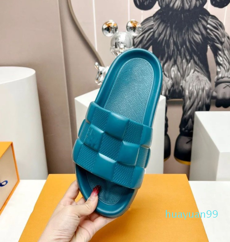 

Designer Women's Sexy Luxury Slippers Platform Leisure Summer Wide Mens Flat Beach Sandals, Blue