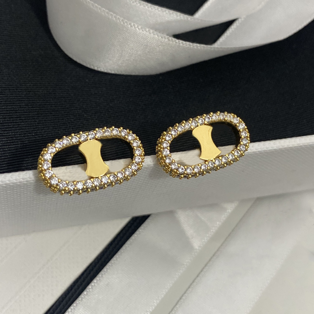 

Luxury Designer Oval small diamond stud earrings Earrings C brand elegant Rhinestone Ear Studs Fashion Party women Earring daily Earring