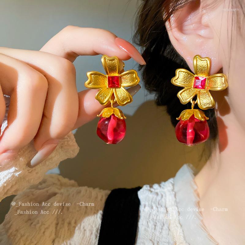 

Backs Earrings Summer Romantic Clip Flowers Acrylic Korean Fashion Gold Color Ear Women Girl Gifts For Friends