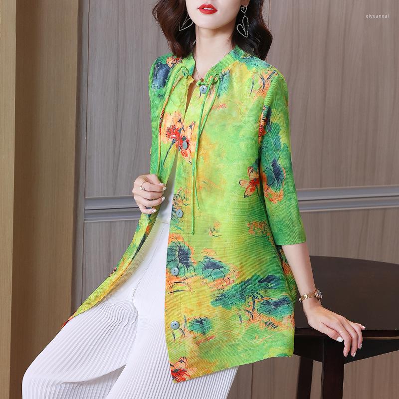 

Women's Blouses Shirts For Women 45-75kg 2023 Autumn Elastic Loose Miyake Pleated Fashion Printed Three Quarter Sleeve Single Breasted Tops, Green tops