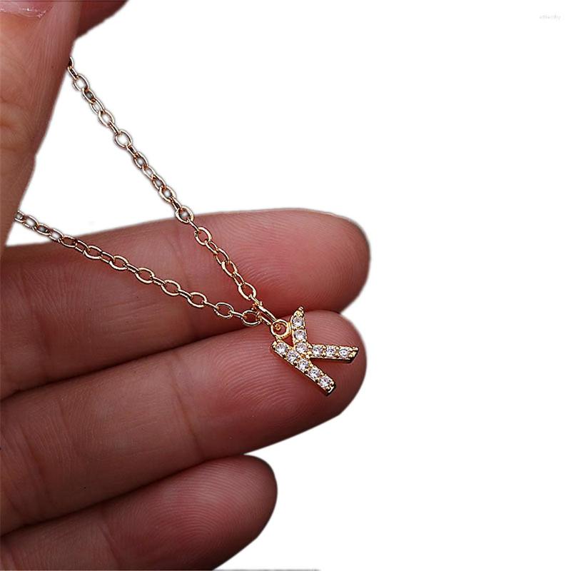 

Chains High Quality Ins Full Zircon A-Z Initial Letters Pendants Necklaces For Women Golden Color Name