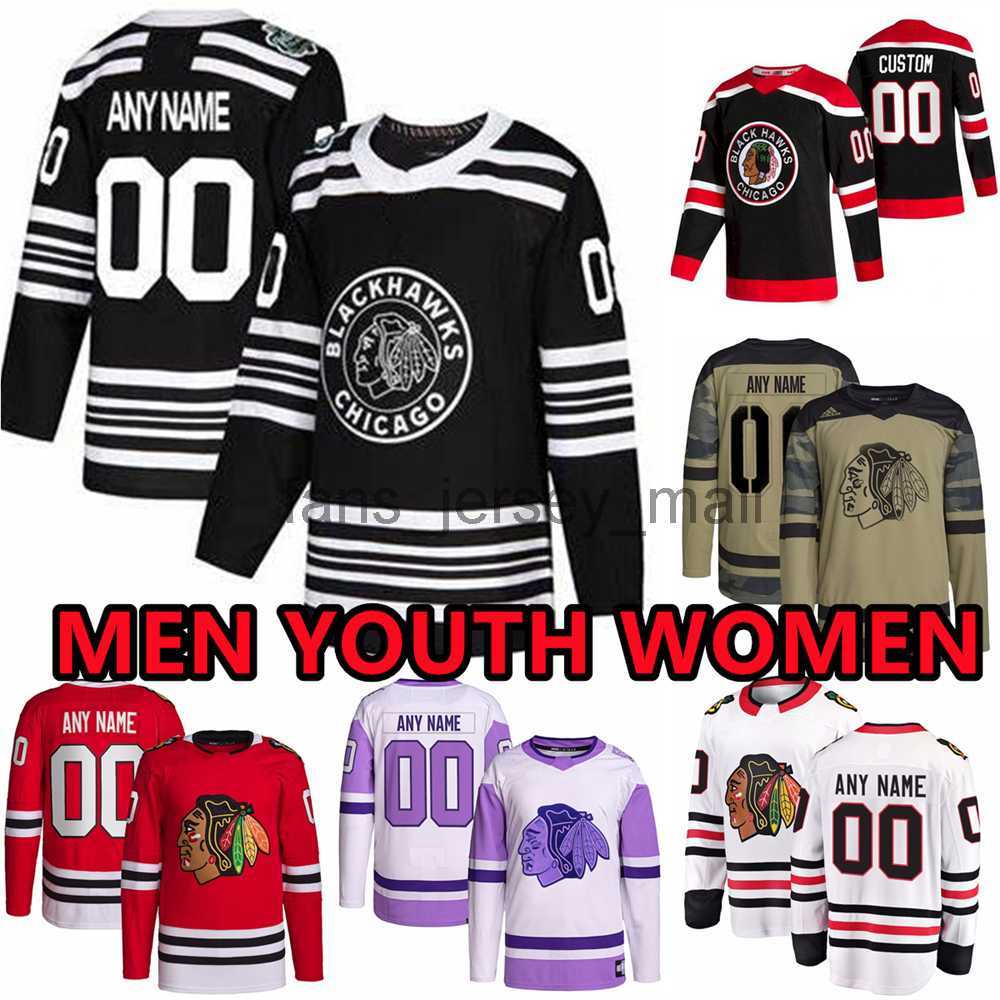 

Custom Hockey Jerseys Chicago''Blackhawks''men 9 Bobby Hull 82 Caleb Jones 19 Jonathan Toews 5 Connor Murphy 15 Joey Anderson 80 Zachery Andrews 89 Andreas Athanasiou, Man (size s-xxxl)