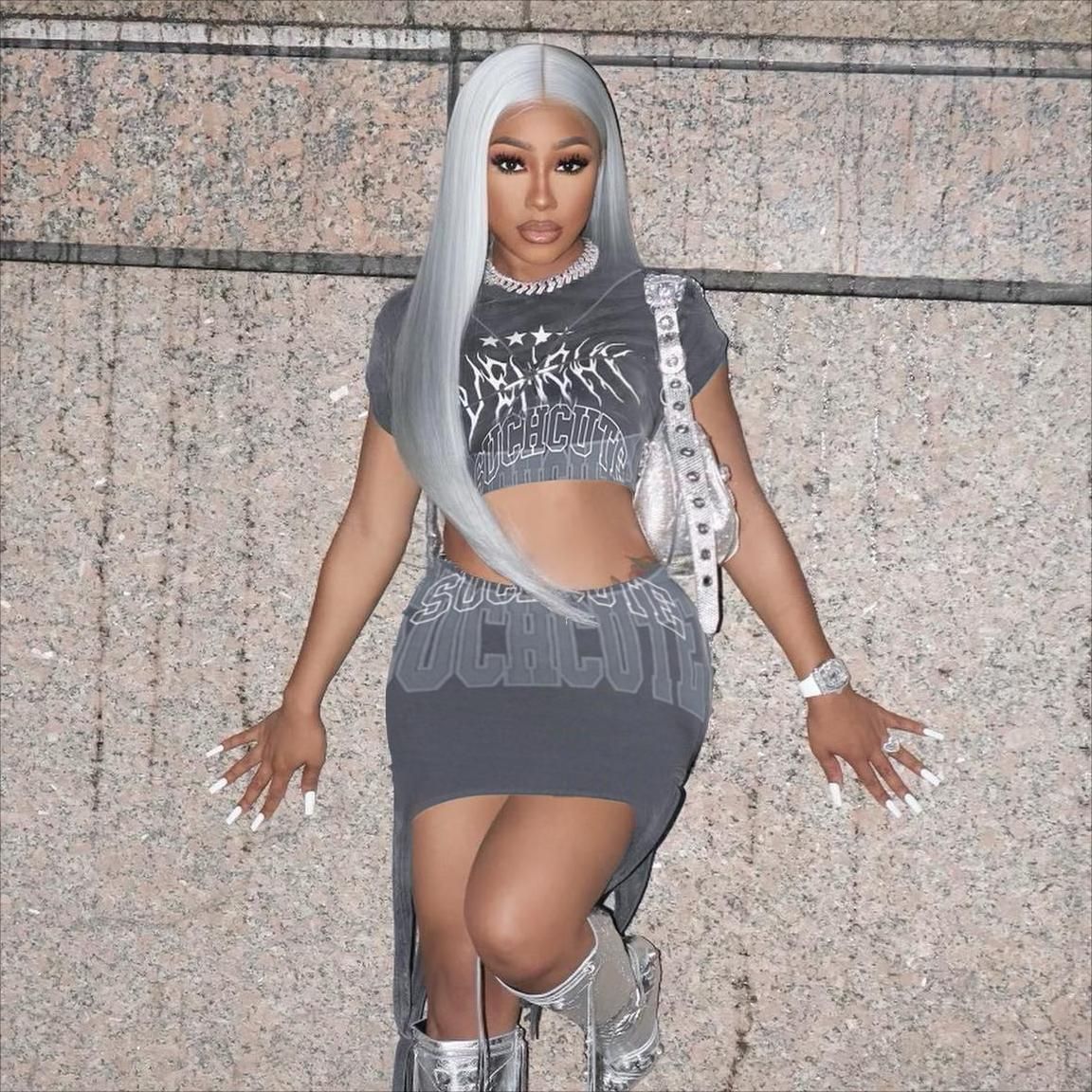 

Two Piece Dress Shorts Summer Outfits Two Piece Skirt Set Women Mini Dress Sets Street Style Letter Lacing Up Sexy Crop Tops Tshirts Suits 230316, Gray