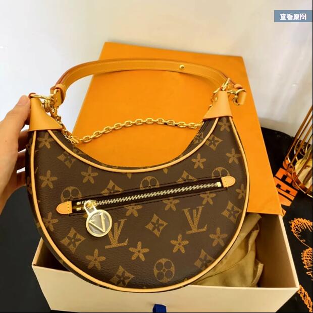 

2023 New bag Genuine Leather Old Flower Big Brand Crescent Pea Chain Small Bag Single Shoulder Cross Shoulder Underarm Women's Bag classic shoulder bag crossbody bag, Brown