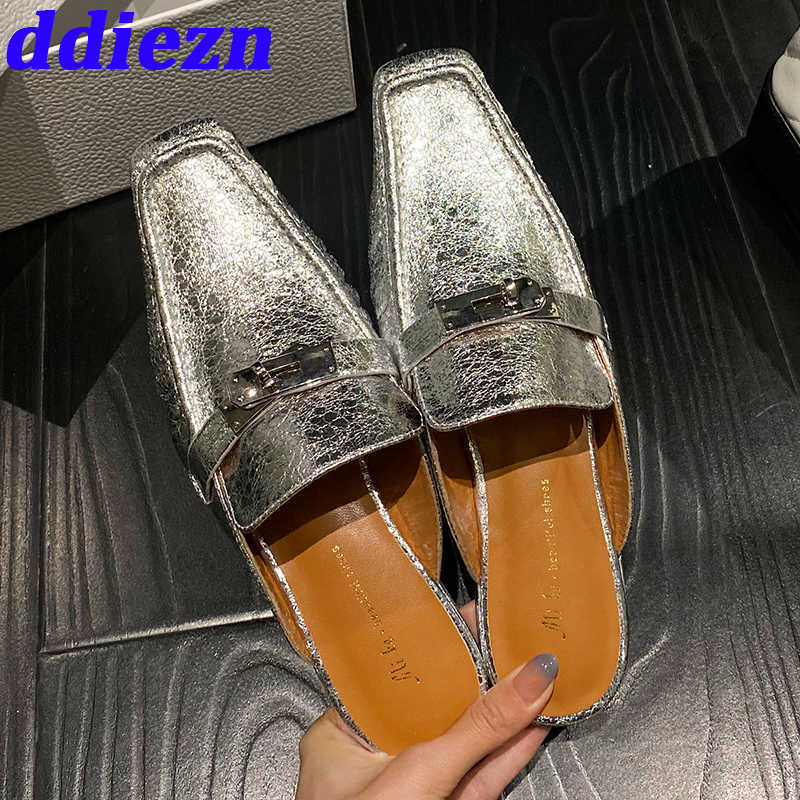 

Silver Slippers Female Ladies Flats Shoes Summer 2023 Luxury Fashion Square Toe Metal Slippers Slides Shoes for Women Mules 0316, Black