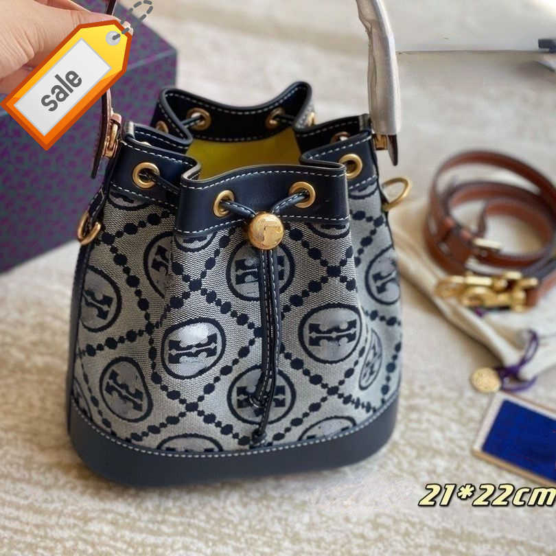 

Luxurys Brand Designer Handbags Single Shoulder Bags Crossbody Bag Tote 2023 Women's New Fashion Texture Leather Bucket Bag Gift Box Packaging Factory Direct Sales, Blue trumpet
