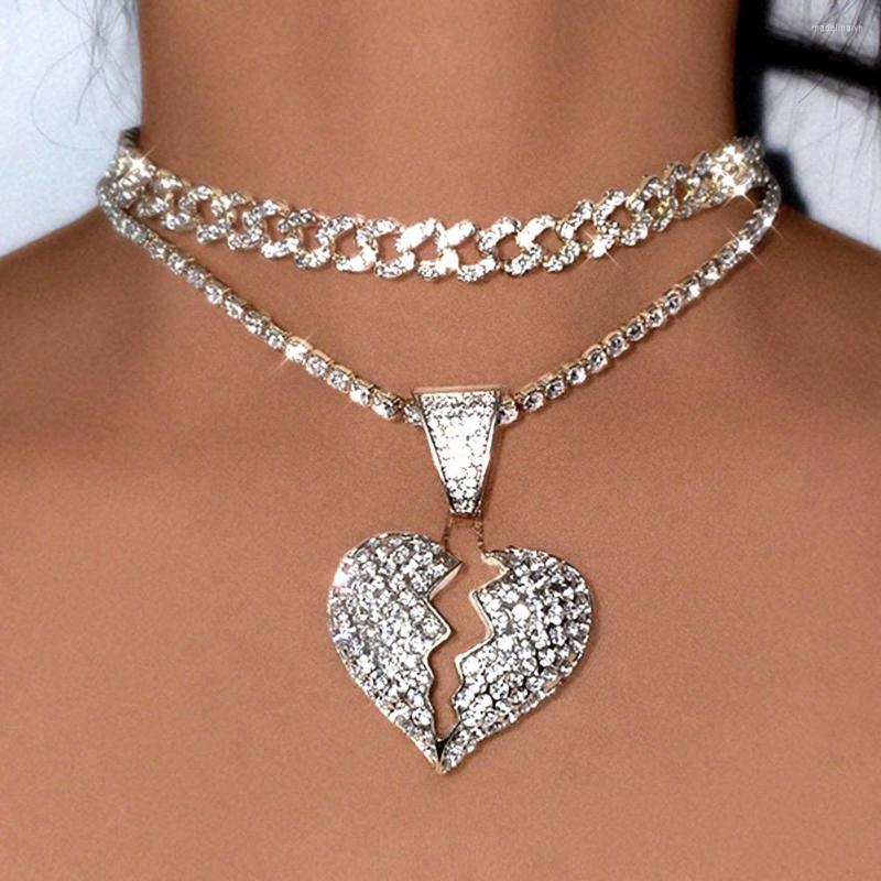 

Chains Statement Heart Rhinestone Pendant Necklace For Women Punk Bling Miami Cuban Link Chain Gun Choker Men Hip Hop Jewelry