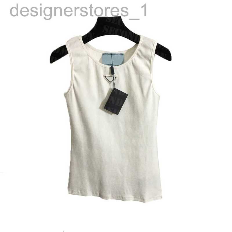 

designer Women Solid Color Tanks Designer Triangle Badge Vest Summer Sleeveless Breathable Tops Crew Neck Camis 6S51, White