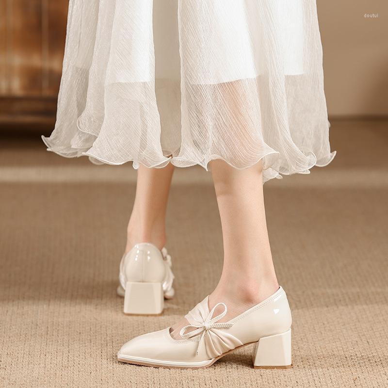 

Dress Shoes 2023 Spring Mary Jane High Heel Single Square Head Shallow Mouth Thick Bow Patent Leather Shoe, Black