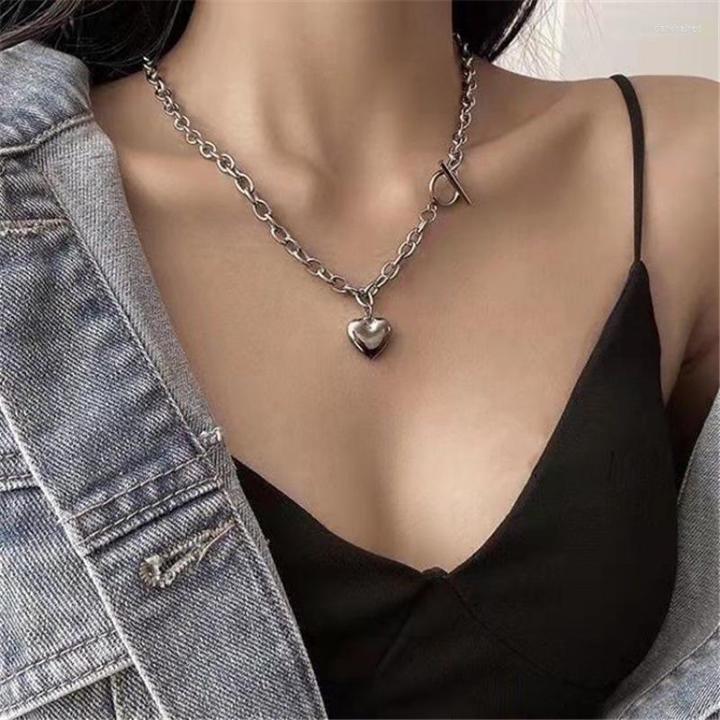 

Chains OT Button Sweater Necklace Korean Fashion Punk Thicken Chain Pendant Personality Simple Heart Metal Charms Necklaces