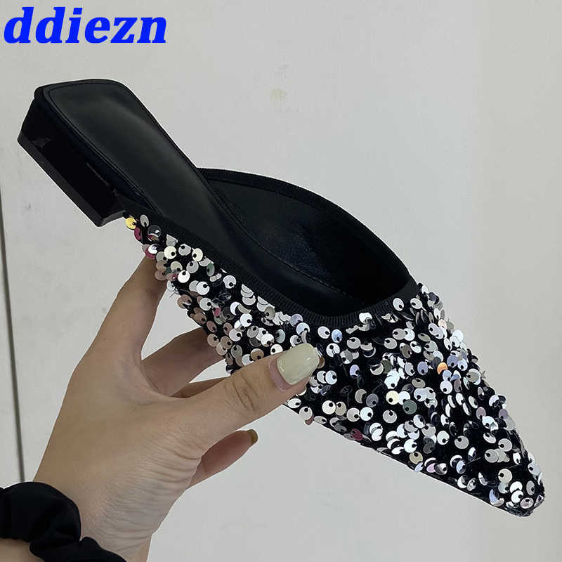 

Bling Ladies Slippers Slides Summer Fashion Rhinestones Luxury Female Flats Shoes Pointed Toe Mules Slippers for Women 2023 0316, Green