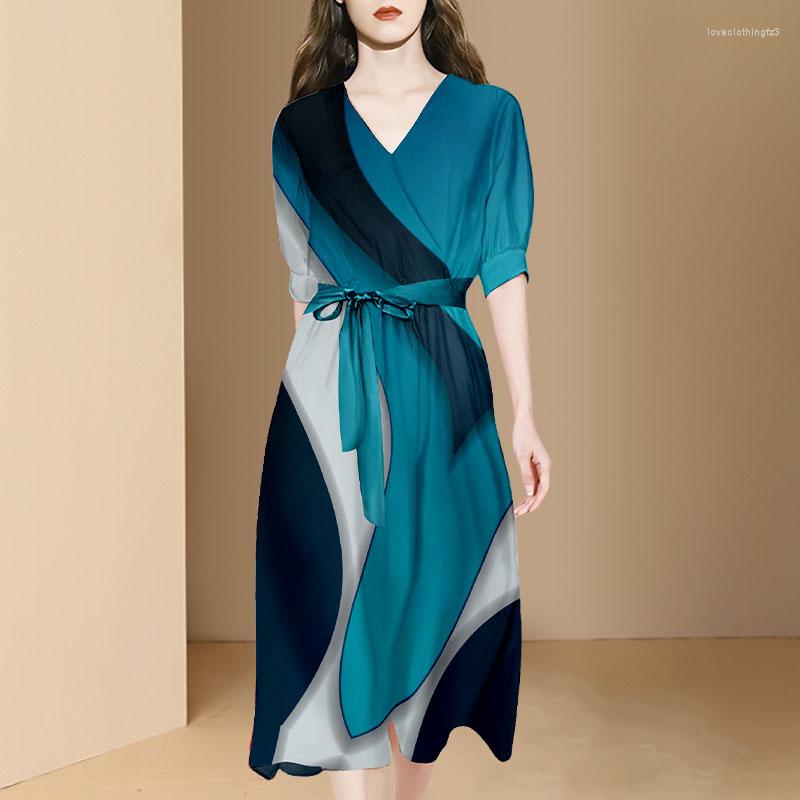 

Party Dresses Runway Chic Fashion Print Short-sleeved Midi Dress Women' Summer Clothing 2023 High-end Elegant Waist V-neck Loose, Tupianse