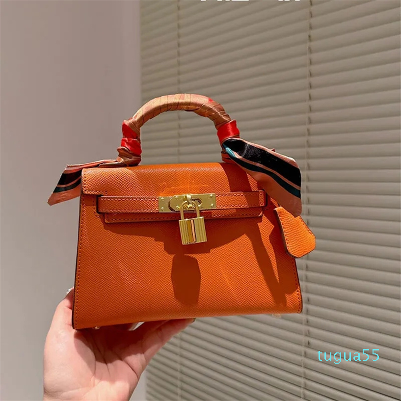 

Style Totes Leather Litchi Pattern Underarm Bags Designer Handbag Crossbody Handle Silk, Red