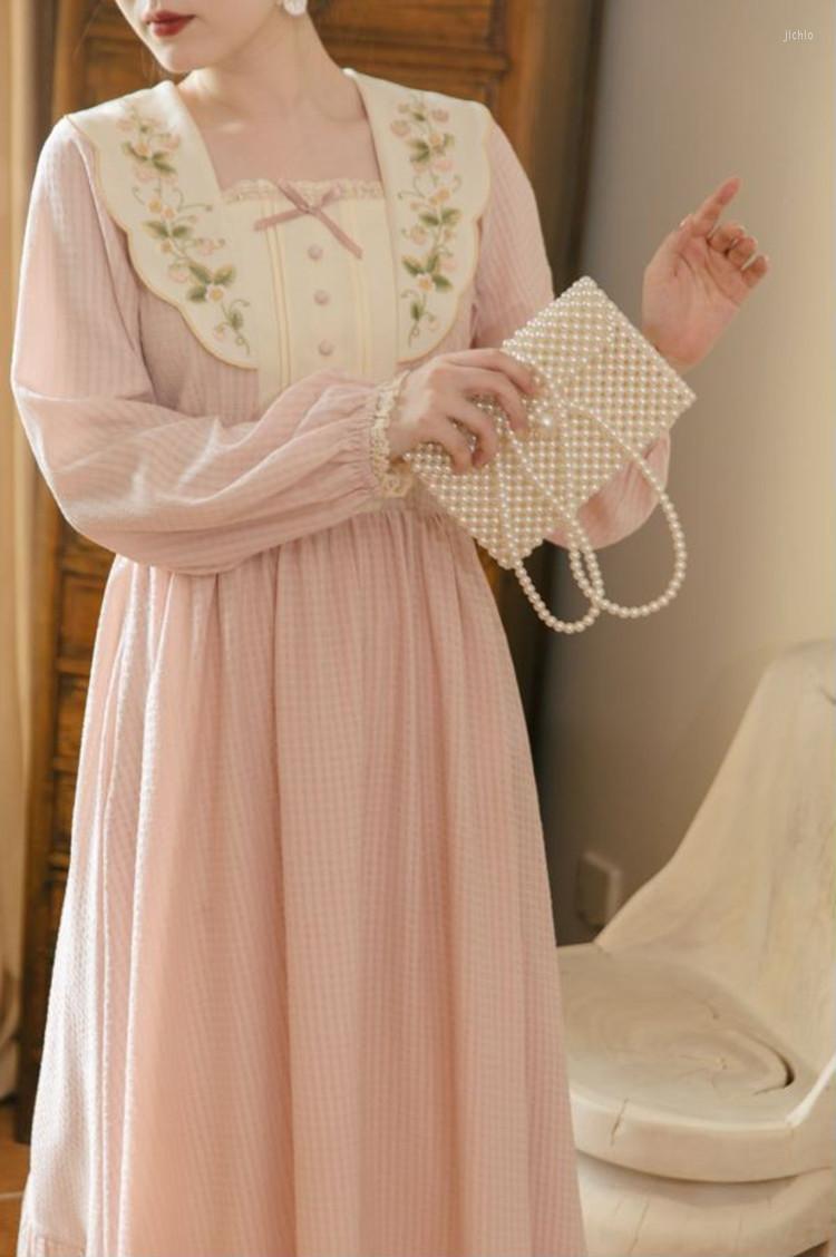 

Casual Dresses Fall 2023 Long-sleeved Vintage Strawberry Embroidery Pink Plaid Cute Girl Dress