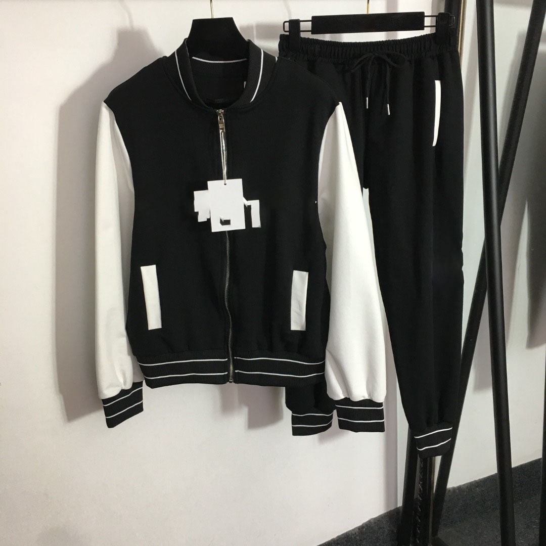 

305  2023 Style Women's Two Piece Pants Spring Summer Brand Same Style Two Pieces Sets Short Skirt Empire Crew Neck meiyi8, Black