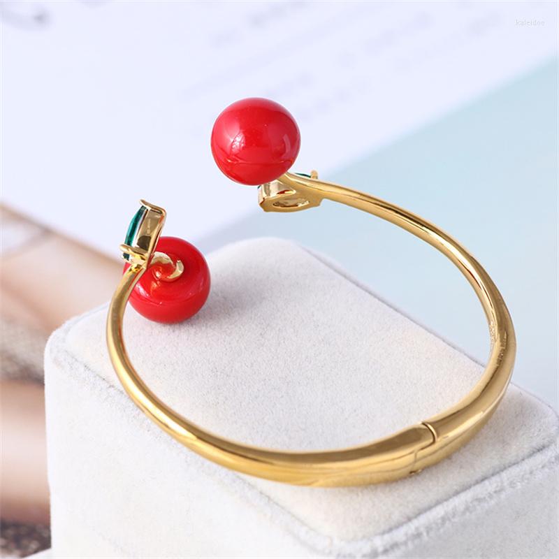 

Bangle Fashion European And American Jewelry Wholesale Inlaid Enamel Glaze Red Cherry Gold Female Bracelet