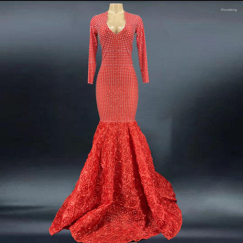 

Stage Wear Red Long Train Dress Fashion Full Stones Evening Celebrate Women Prom Outfit Birthday Big Tail Costume