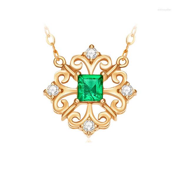 

Chains Fashion Temperament Hollow Out Imitation Emerald Tourmaline Pendant Female Gold Necklace