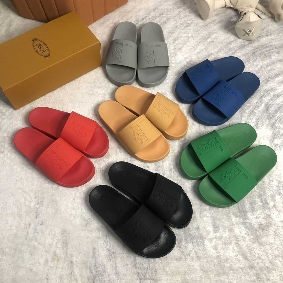 

Designer slides men women slipper tds shoes Fashion New Couple Slippers Outdoor Beach Leisure Slippers, Black