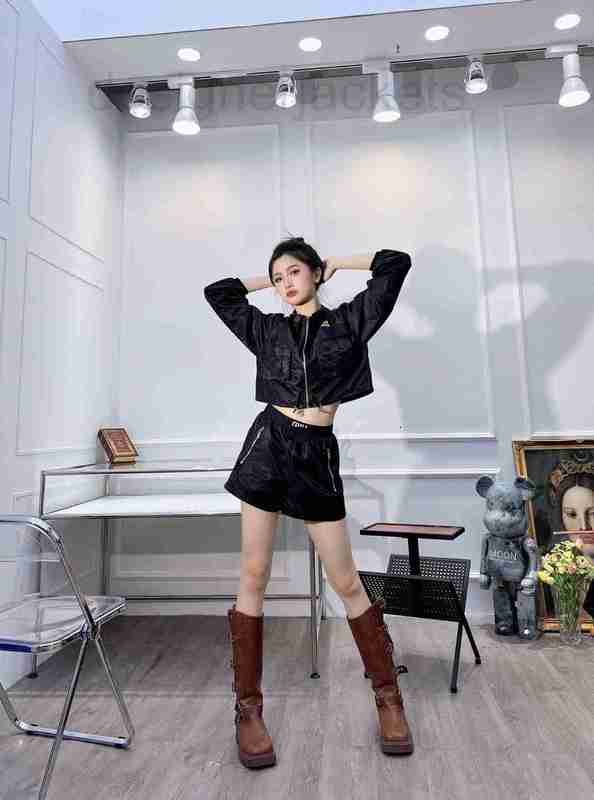 

Women's Two Piece Pants designer Workwear Casual Style Set Spring/Summer 2023 New S/M/ IWX1, Black8