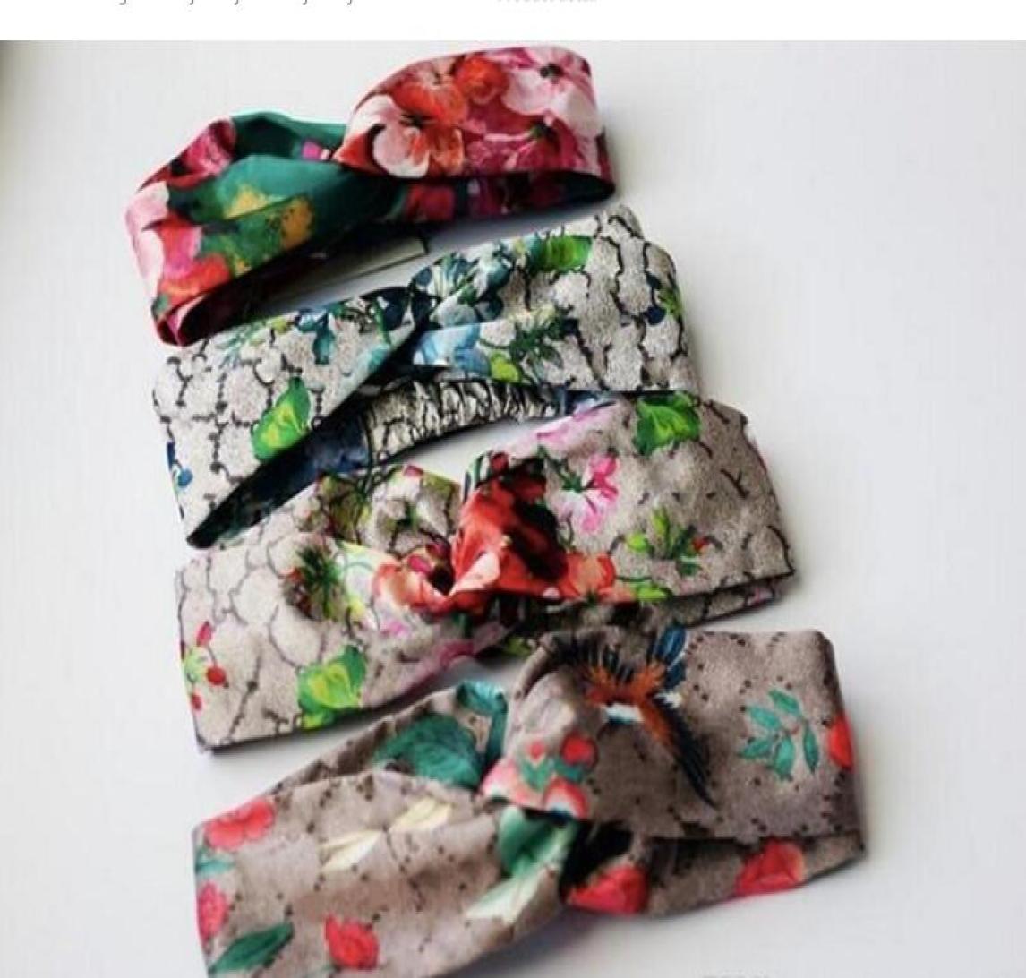 

2021 Elastic Headband For men and Women Letter Sequins design Green red flower Hair bands Girl Retro Turban 01235674997