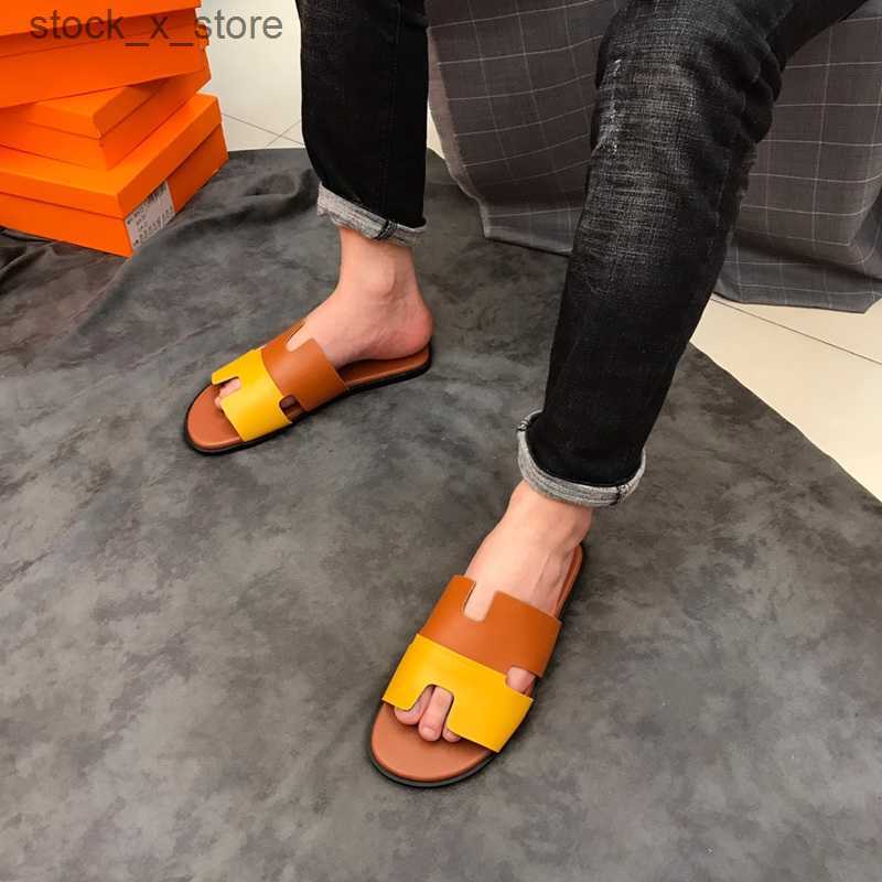 

2023 Fashion Men's Slippers Paris Luxury Designer Oran Heritage Calfskin Sandals Izmir Top Flip Flop Men Slippers