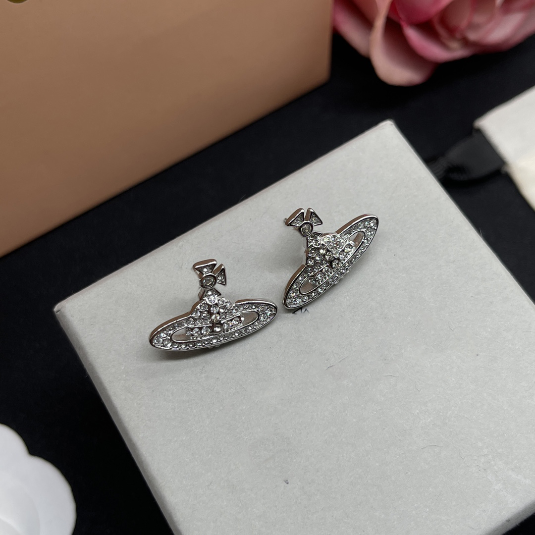 

Designer Stud Earrings Vivian Luxury Women Fashion Jewelry Earing Metal Pearl Earring cjeweler Westwood Woman jkk