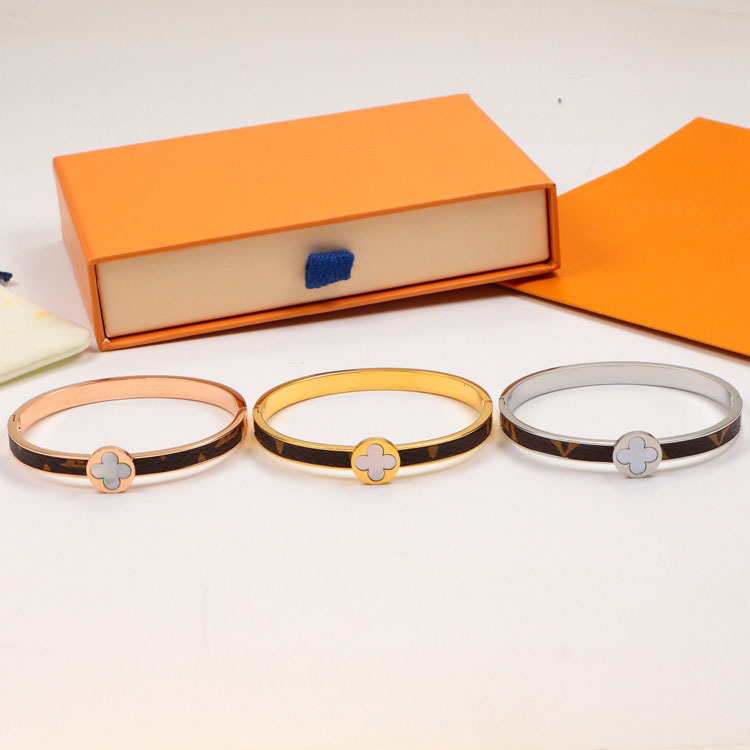 

Designer bracelets High quality fashion bangle for men and women lv stainless steel silver, Rose gold, gold luxury jewelry gifts
